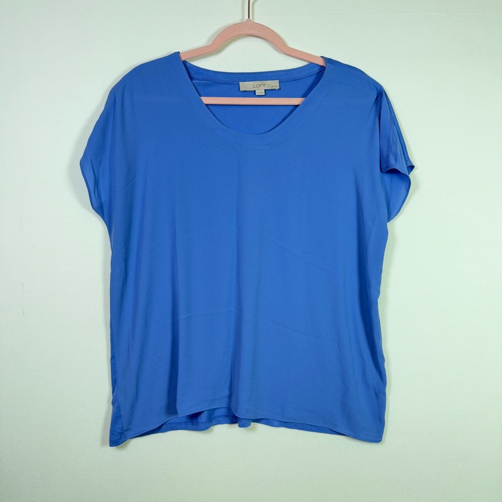 LOFT Blue Mixed Media V-Neck Short Sleeve Top Size LP